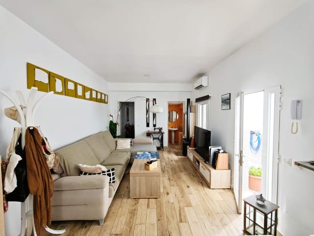 2 slaapkamer Appartement te koop in Algeciras - € 199.000 (Ref: 10013397)