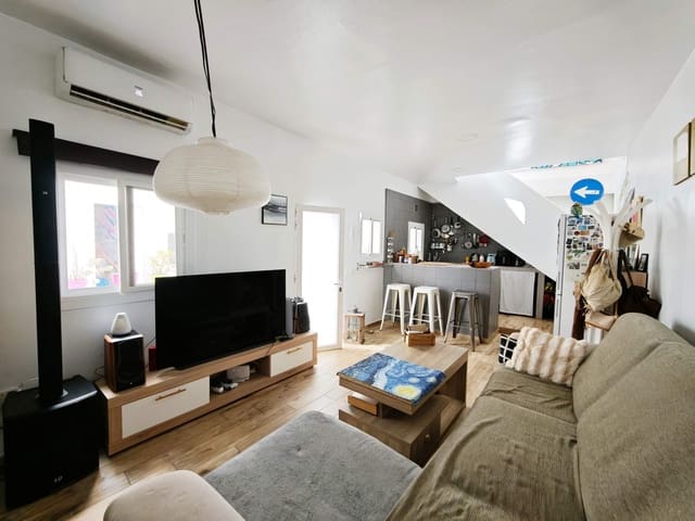 2 slaapkamer Appartement te koop in Algeciras - € 199.000 (Ref: 10013397)