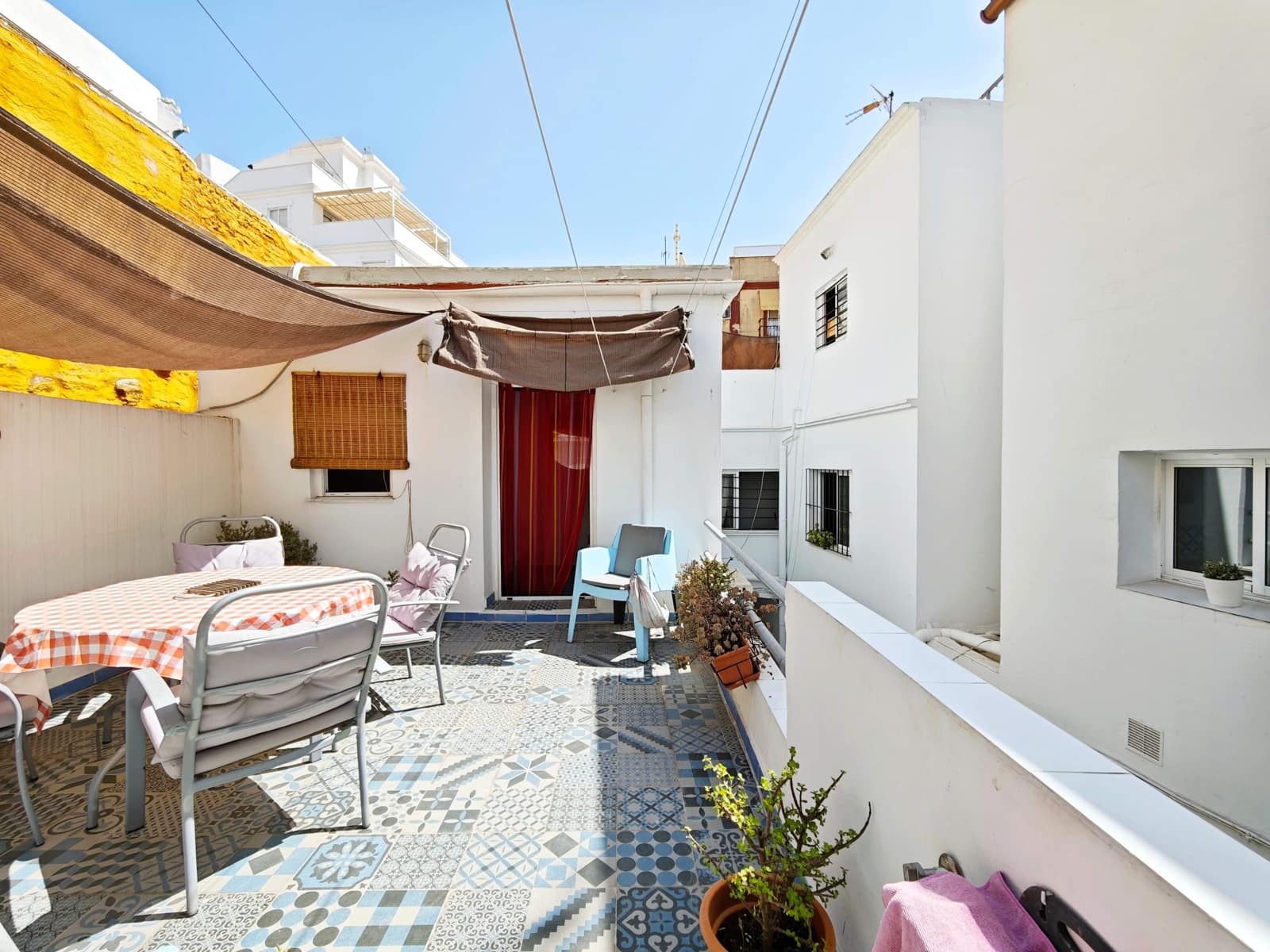 2 slaapkamer Appartement te koop in Algeciras - € 199.000 (Ref: 10013397)