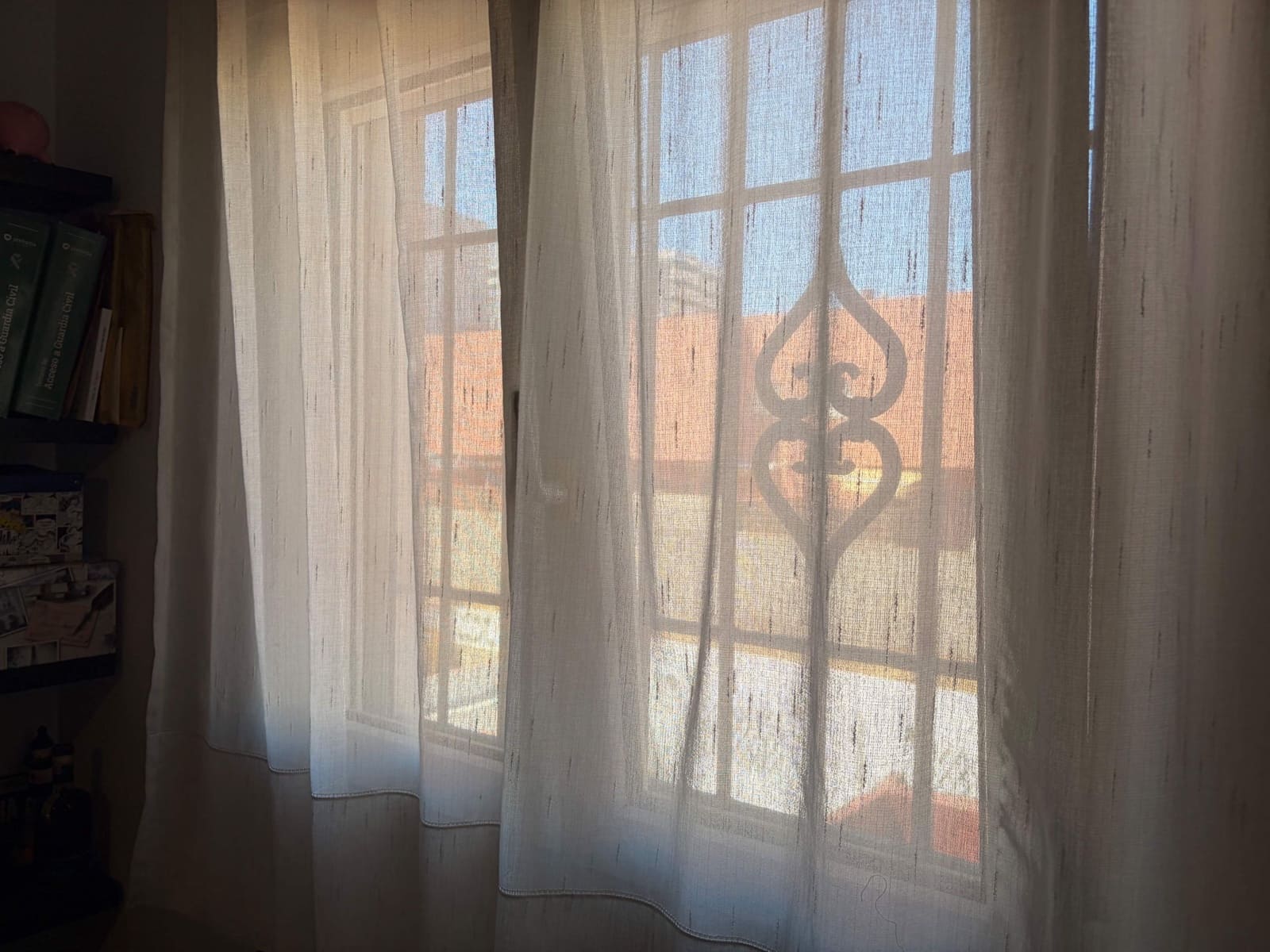 4 bedroom Townhouse for sale in La Linea de la Concepcion with garage - € 303,000 (Ref: 10017567)