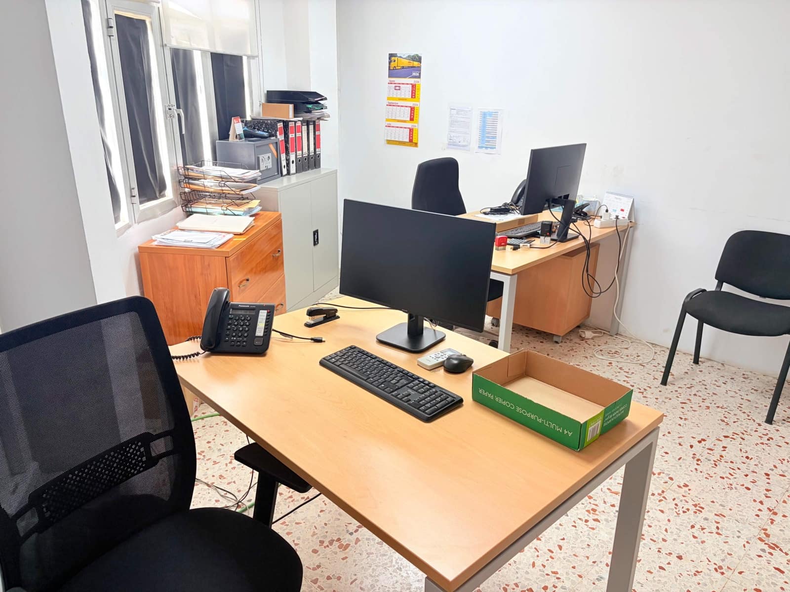 Biznes na sprzedaż w La Linea de la Concepcion - 1 100 000 € (Ref: 10018561)