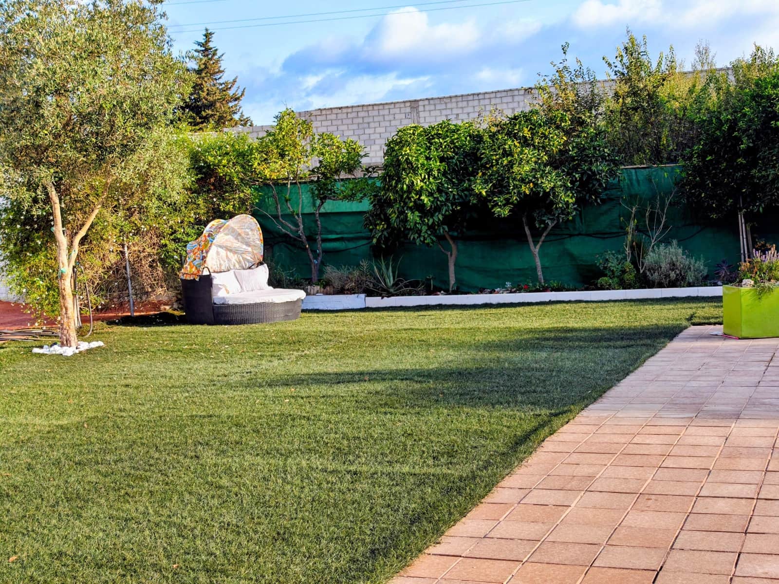 Finca/Casa Rural de 2 habitaciones en San Roque en venta con piscina garaje - 300.000 € (Ref: 10025676)