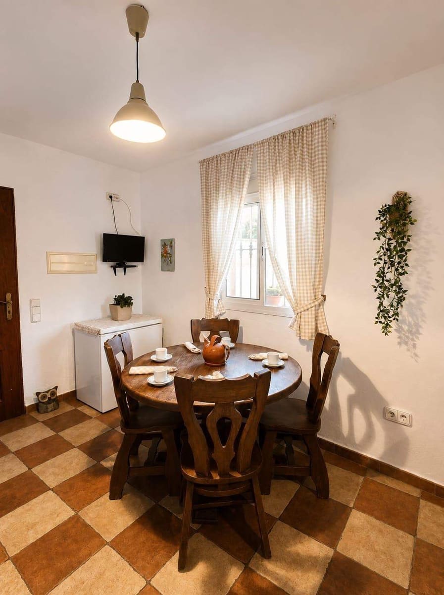 Finca/Casa Rural de 2 habitaciones en San Roque en venta con piscina garaje - 300.000 € (Ref: 10025676)