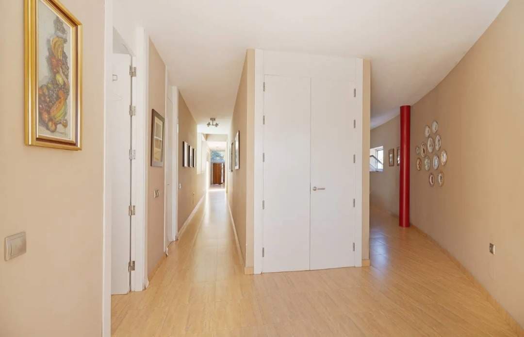 4 Zimmer Villa zu verkaufen in Guadacorte mit Pool Garage - 1.000.000 € (Ref: 10025677)