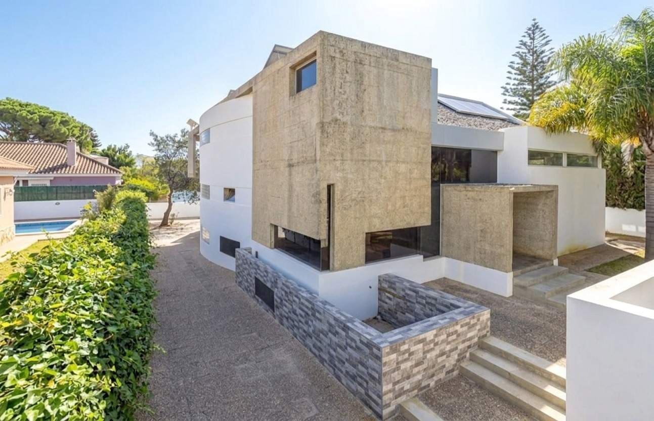 4 Zimmer Villa zu verkaufen in Guadacorte mit Pool Garage - 1.000.000 € (Ref: 10025677)