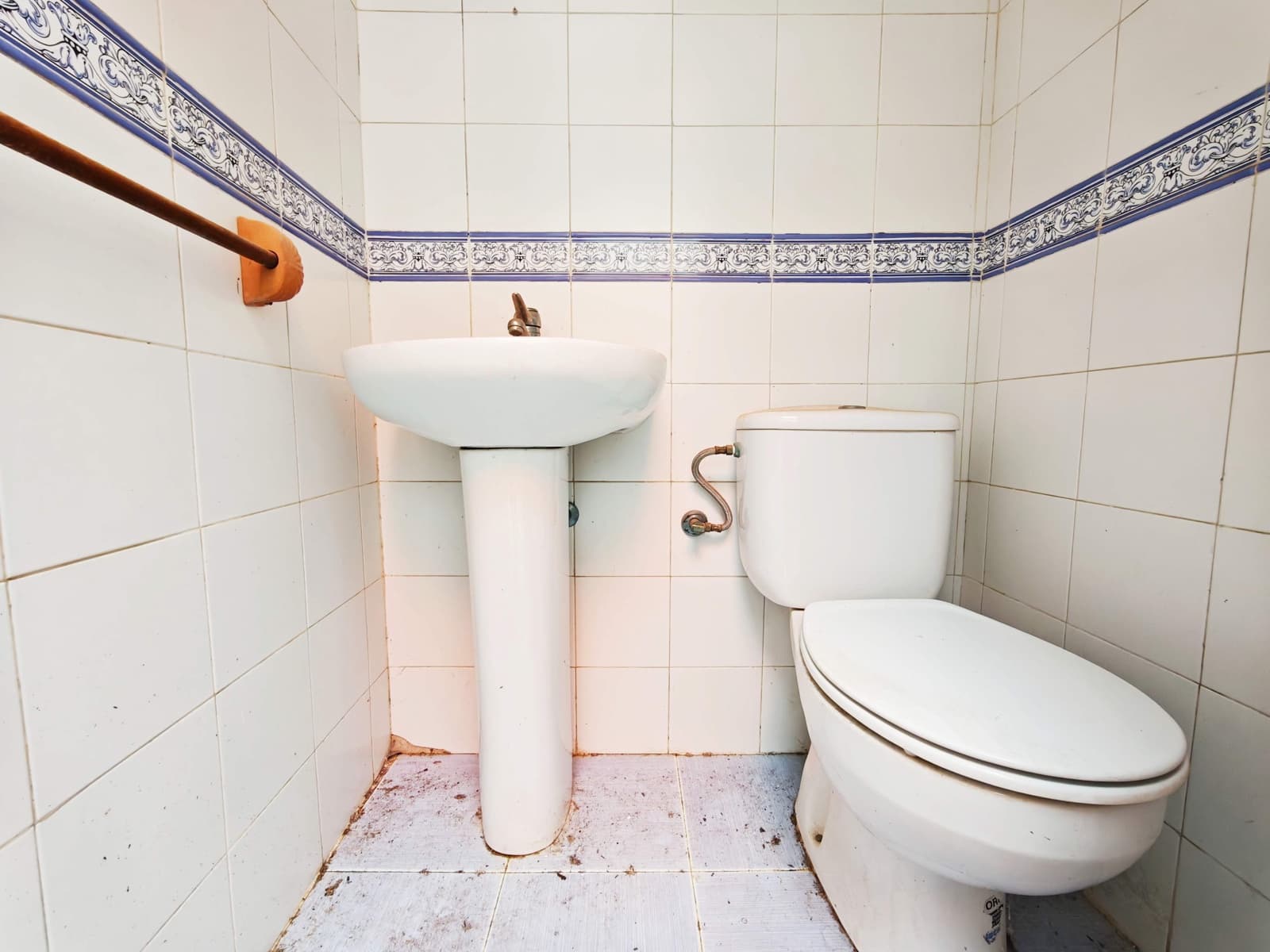 3 makuuhuone Omakotitalo myytävänä paikassa Los Barrios - 230 000 € (Ref: 10025678)
