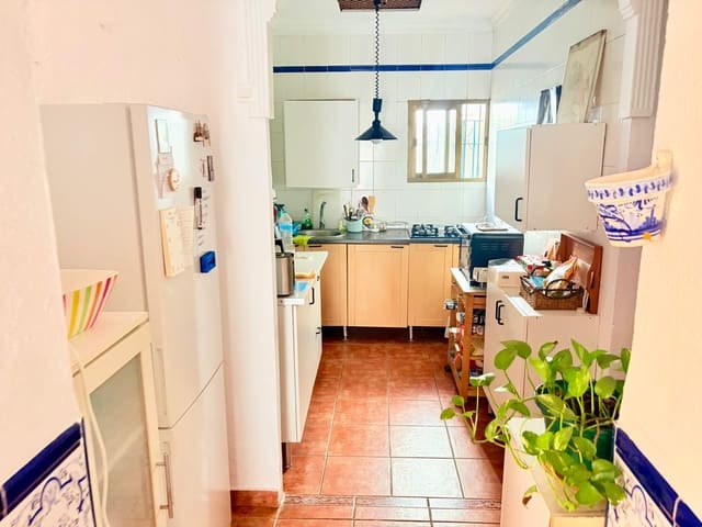 3 slaapkamer Huis te koop in La Línea de la Concepción - € 200.000 (Ref: 10027376)