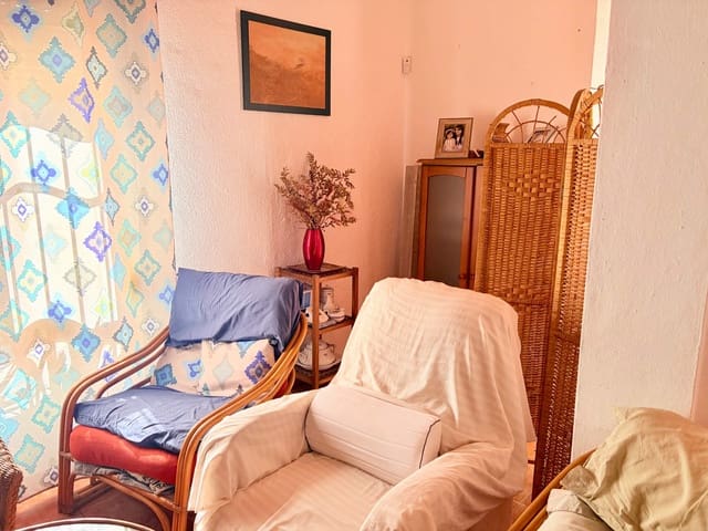 3 slaapkamer Huis te koop in La Línea de la Concepción - € 200.000 (Ref: 10027376)