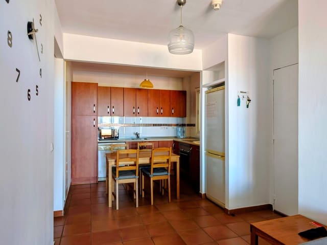 2 chambre Appartement à vendre à La Línea de la Concepción avec piscine - 245 000 € (Ref: 10028915)