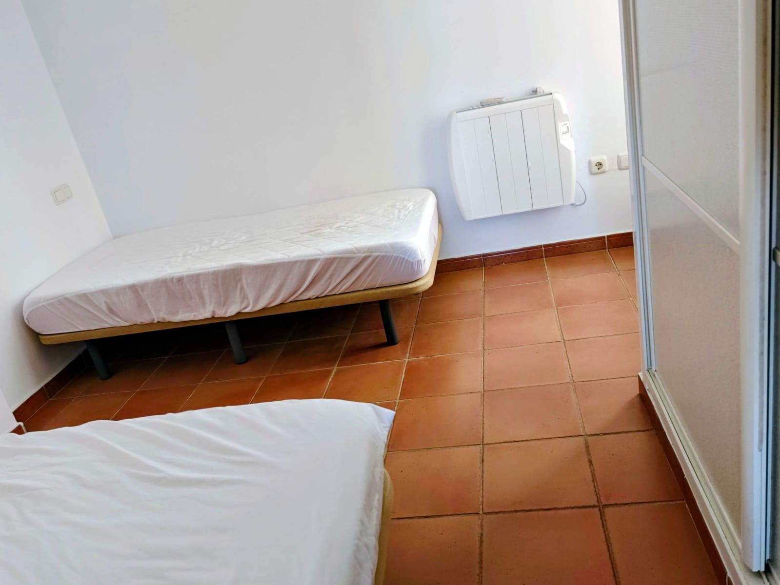 Apartamento de 2 habitaciones en La Línea de la Concepción en venta con piscina - 245.000 € (Ref: 10028915)