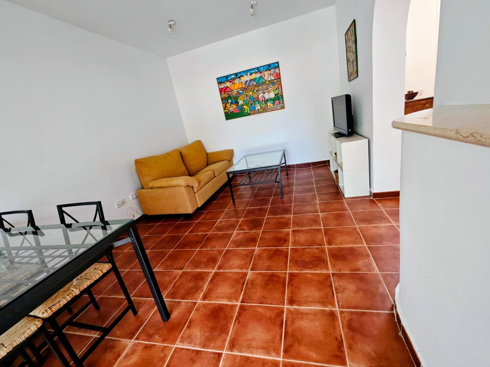 2 slaapkamer Appartement te huur in La Linea de la Concepcion met zwembad garage - € 1.150 (Ref: 10032109)