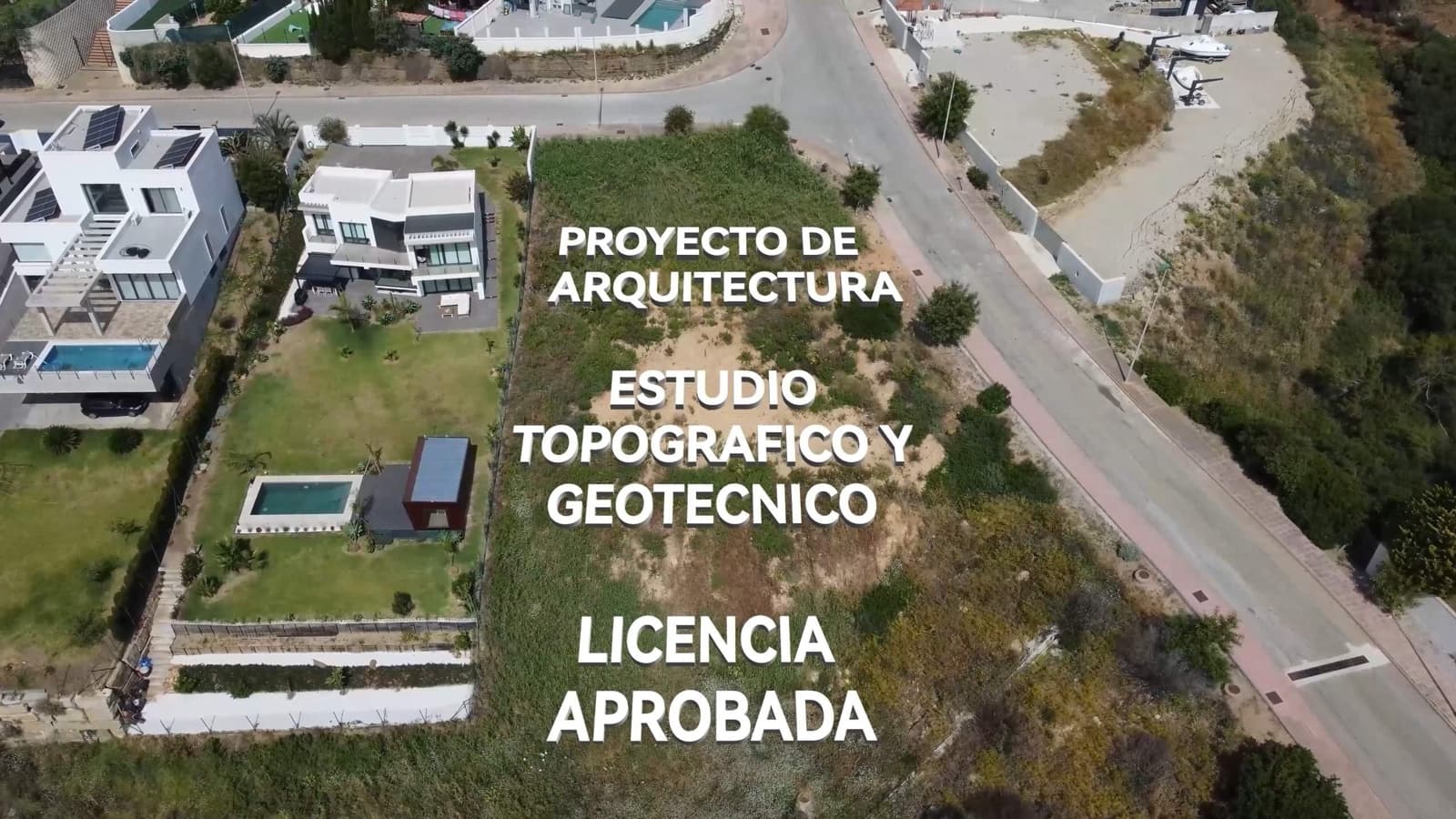 Działka budowlana na sprzedaż w La Linea de la Concepcion - 219 000 € (Ref: 10034043)