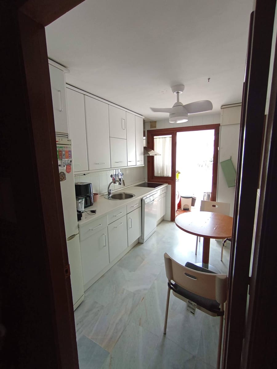 3 camera da letto Appartamento in vendita in La Linea de la Concepcion - 240.000 € (Rif: 10035444)