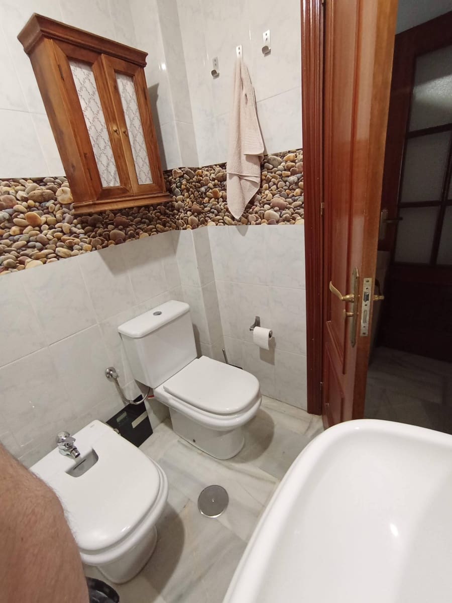 3 camera da letto Appartamento in vendita in La Linea de la Concepcion - 240.000 € (Rif: 10035444)