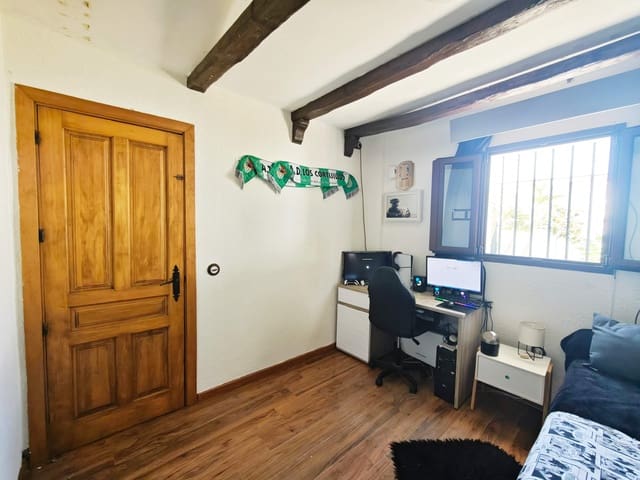 3 camera da letto Villetta a Schiera in vendita in Guadacorte, Los Barrios - 175.000 € (Rif: 10035447)