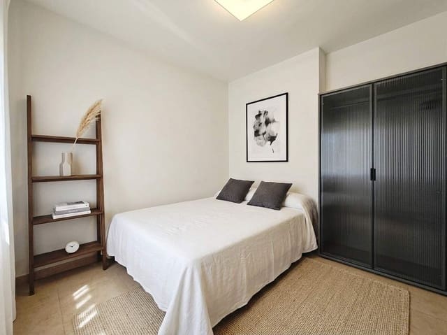 2 chambre Appartement à vendre à Algeciras avec piscine - 295 000 € (Ref: 10043097)