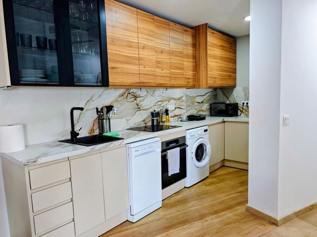 1 quarto Penthouse para venda em Torreguadiaro, San Roque com piscina garagem - 395 000 € (Ref: 10047396)
