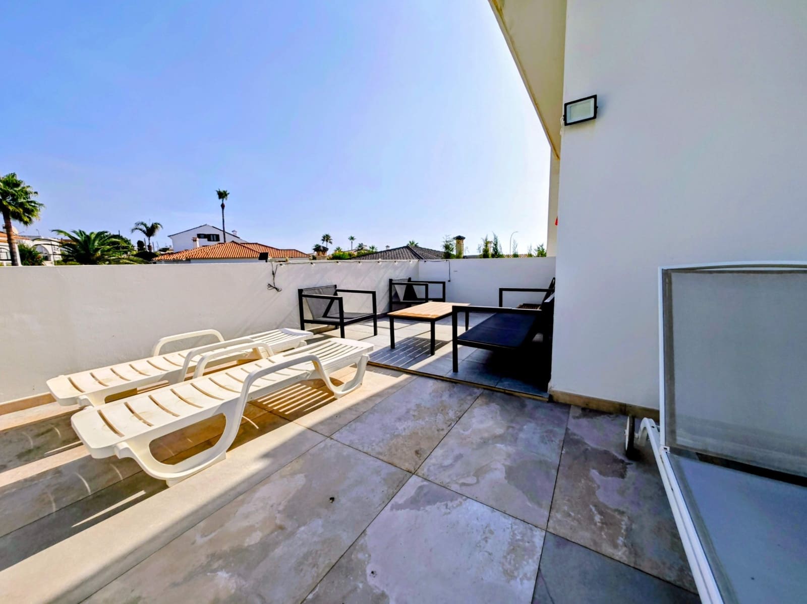 1 bedroom Penthouse for sale in Torreguadiaro with pool garage - € 395,000 (Ref: 10047396)