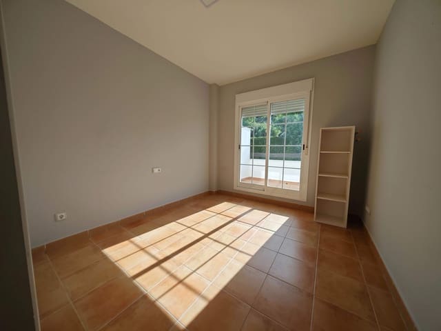 2 sypialnia Apartament do wynajęcia w La Línea de la Concepción z basenem garażem - 1 350 € (Ref: 10047397)
