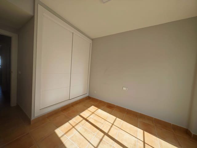 2 sypialnia Apartament do wynajęcia w La Línea de la Concepción z basenem garażem - 1 350 € (Ref: 10047397)
