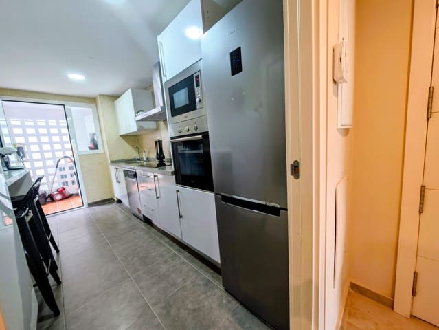 2 sypialnia Apartament do wynajęcia w La Alcaidesa z basenem garażem - 1 250 € (Ref: 10049372)