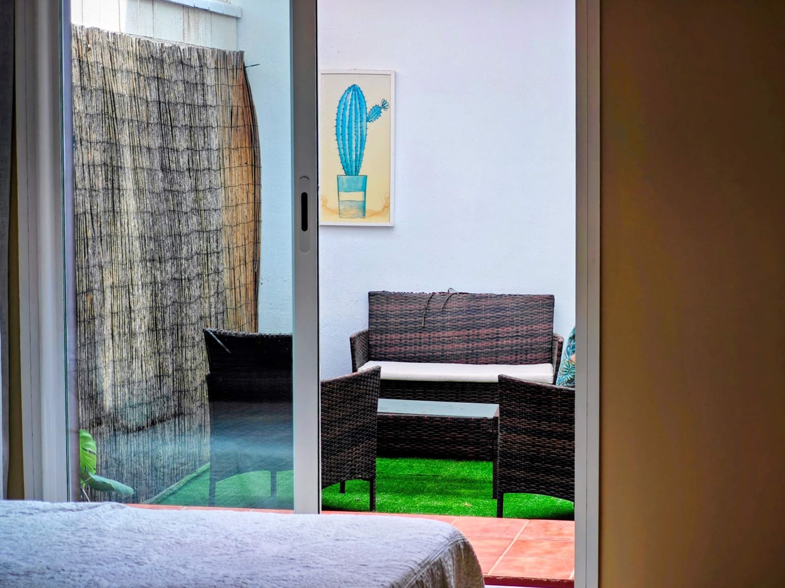 2 sypialnia Apartament do wynajęcia w La Alcaidesa z basenem garażem - 1 250 € (Ref: 10049372)