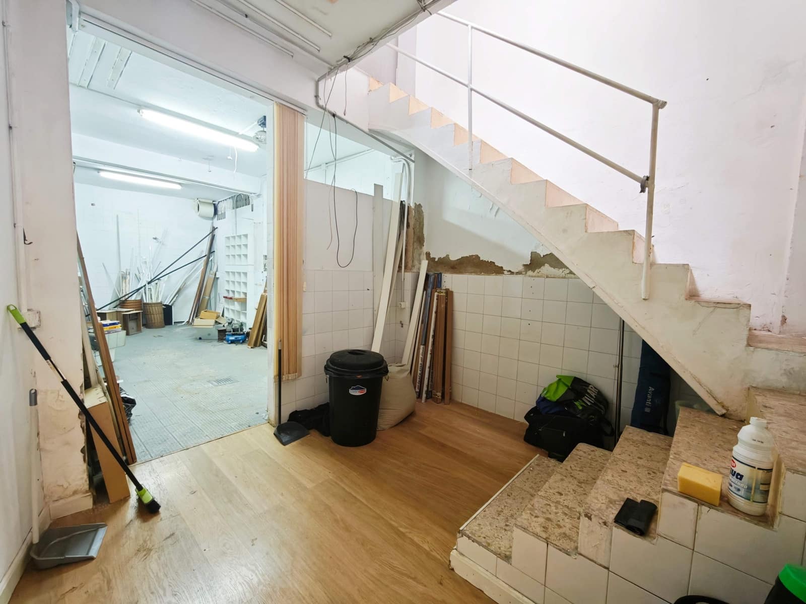 Erhverv til salg i Algeciras - € 125.000 (Ref: 10050327)
