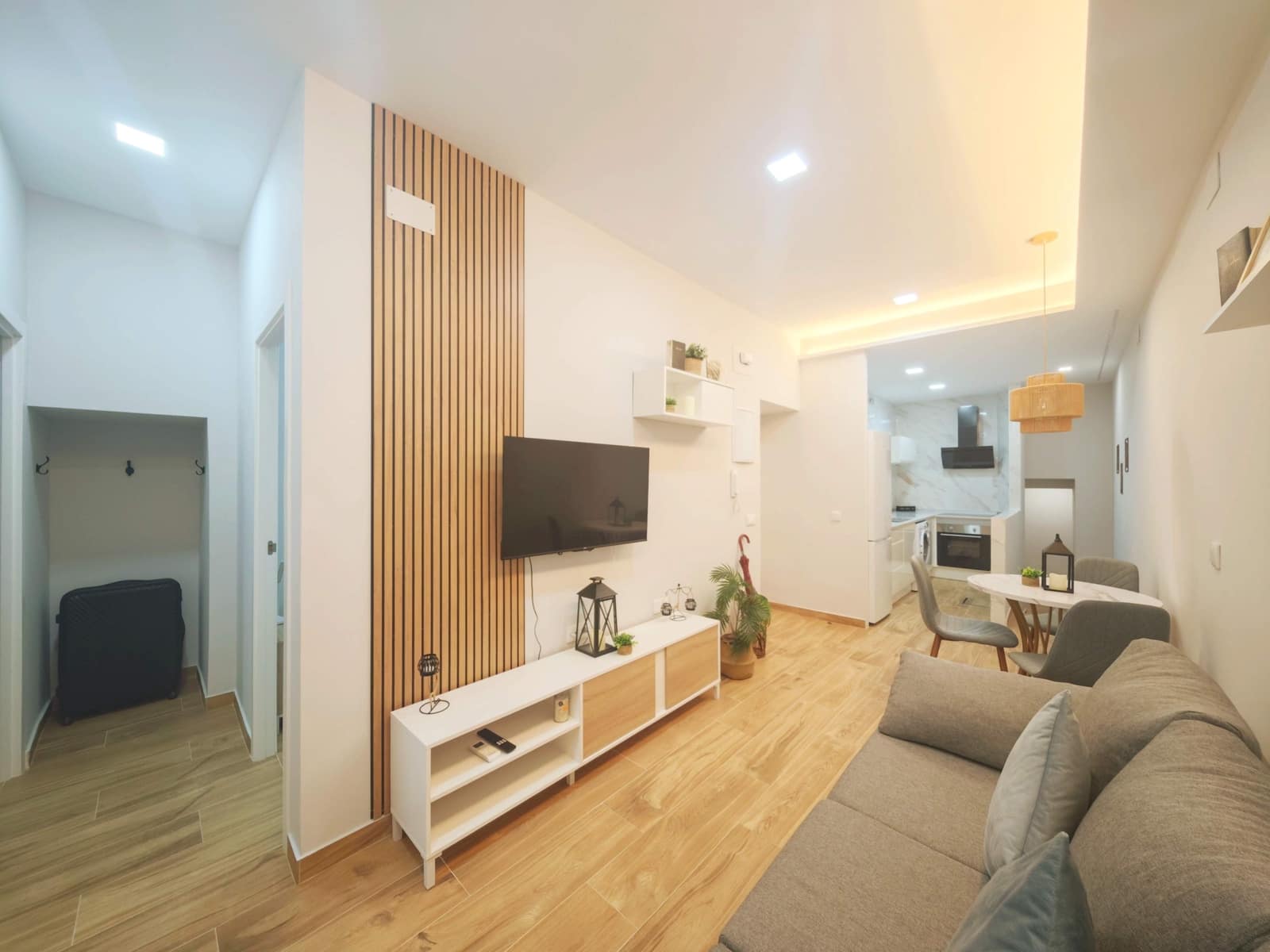 3 sypialnia Apartament na sprzedaż w Miasto Kadyks - 243 000 € (Ref: 10051857)