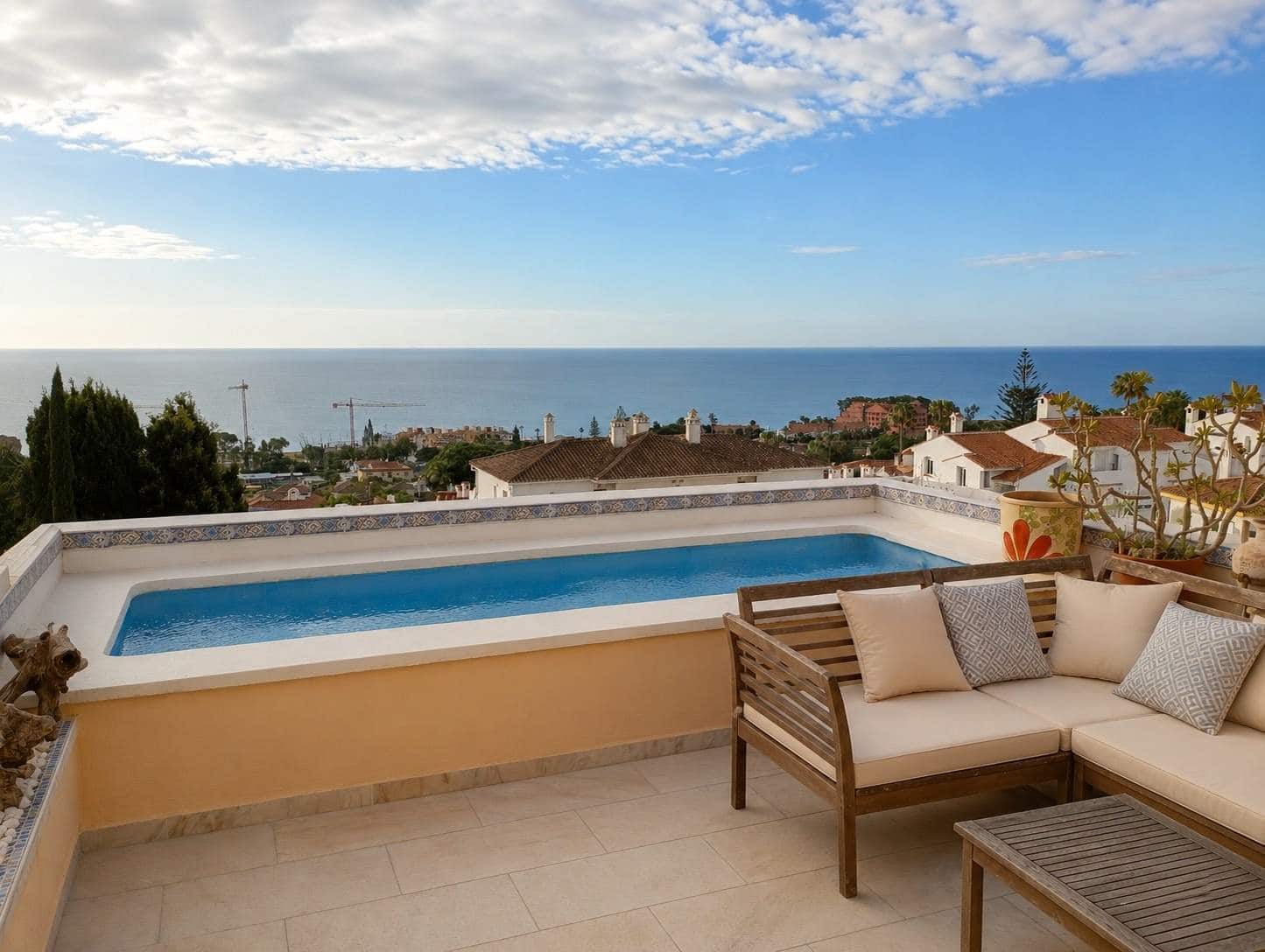 4 bedroom Townhouse for sale in Manilva - € 540,000 (Ref: 10051858)
