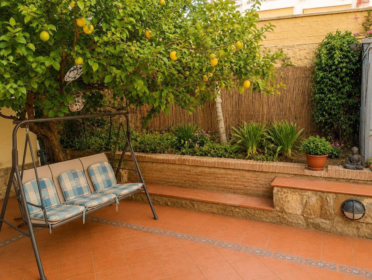 4 bedroom Townhouse for sale in Manilva - € 540,000 (Ref: 10051858)