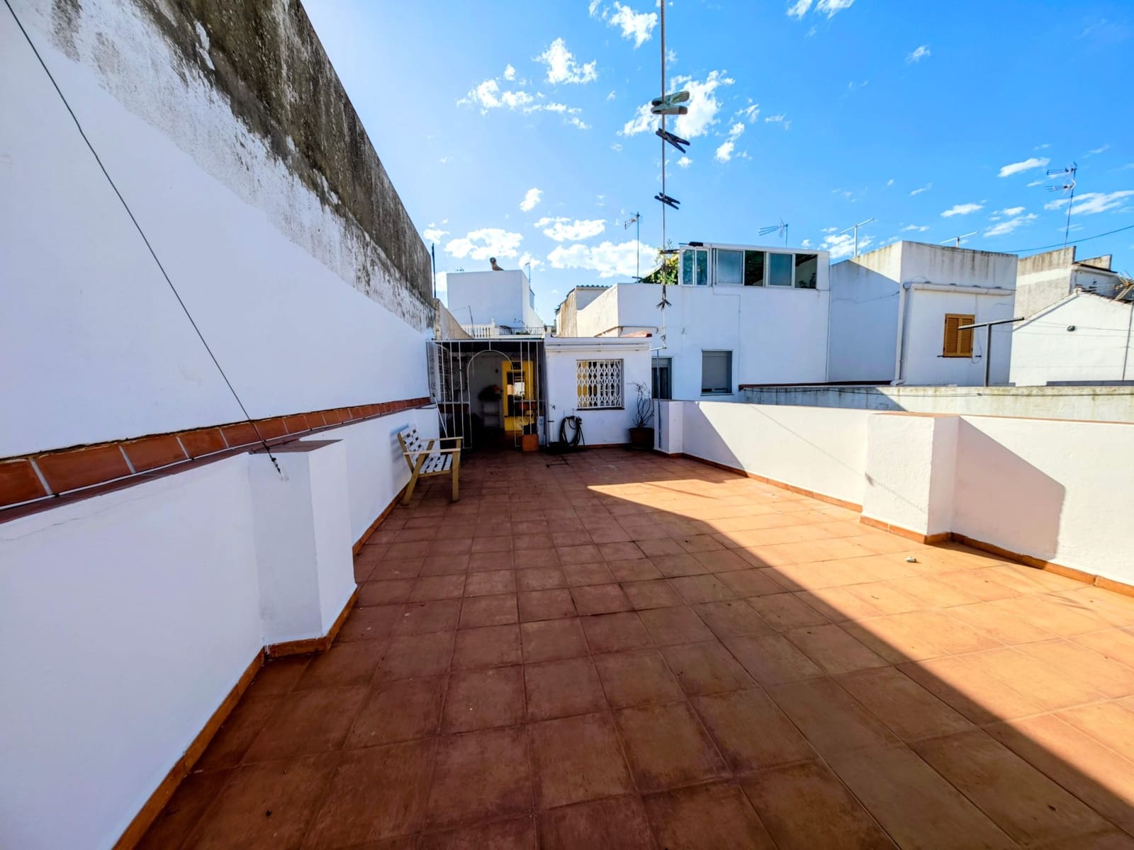 4 soverom Hus til salgs i San Roque med garasje - € 200 000 (Ref: 10066946)