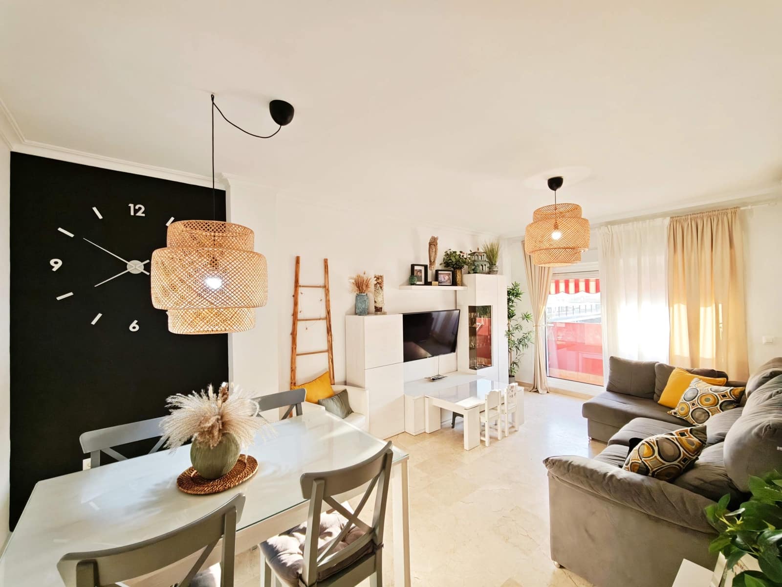 3 bedroom Flat for sale in Algeciras - € 165,000 (Ref: 10071824)