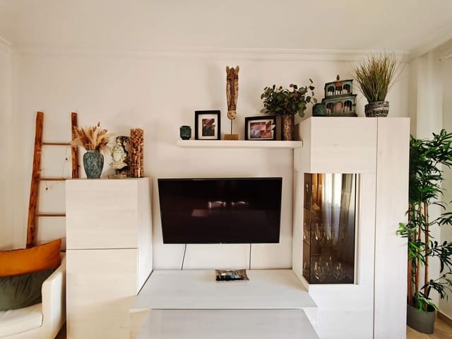 3 sovrum Lägenhet till salu i Algeciras - 165 000 € (Ref: 10071824)