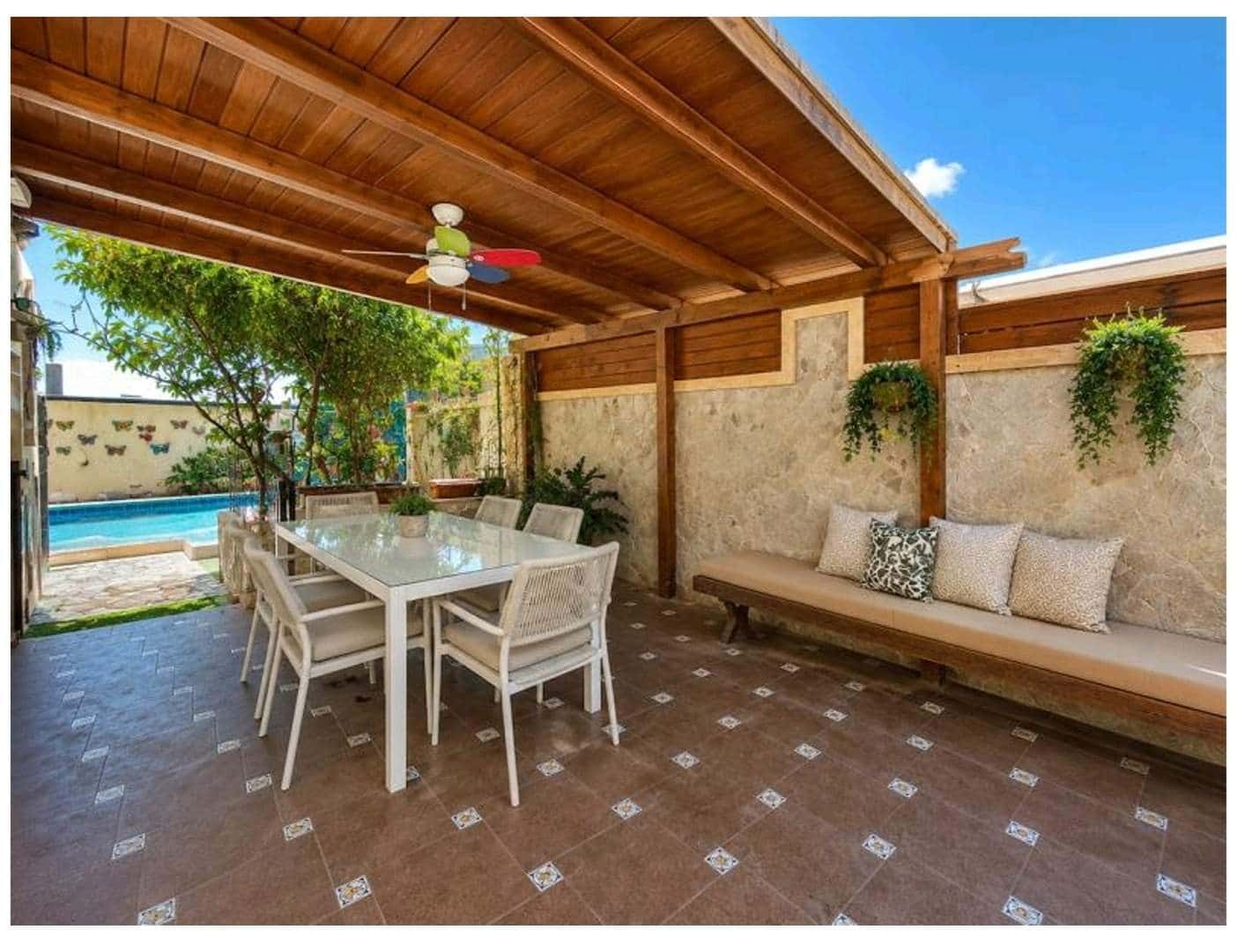 4 bedroom Villa for sale in Guadacorte with pool garage - € 380,000 (Ref: 10071825)