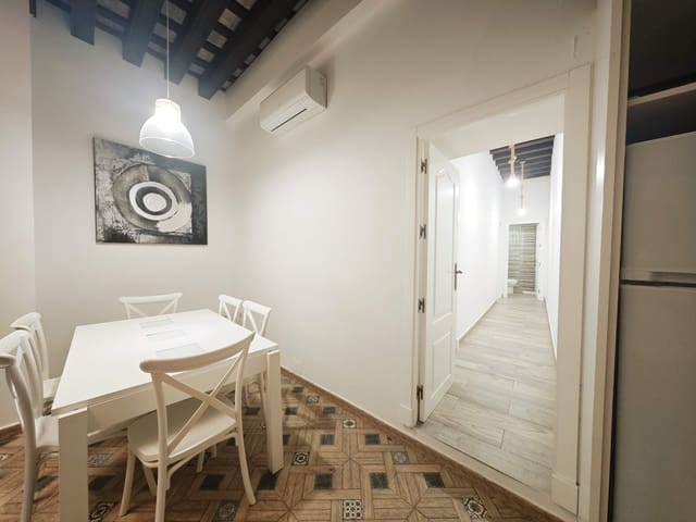 2 Zimmer Apartment zu verkaufen in Centro Histórico, Cádiz Stadt - 240.000 € (Ref: 10072610)