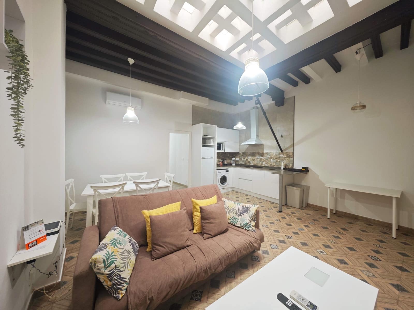 2 soveværelse Lejlighed til salg i Cadiz by - € 240.000 (Ref: 10072610)