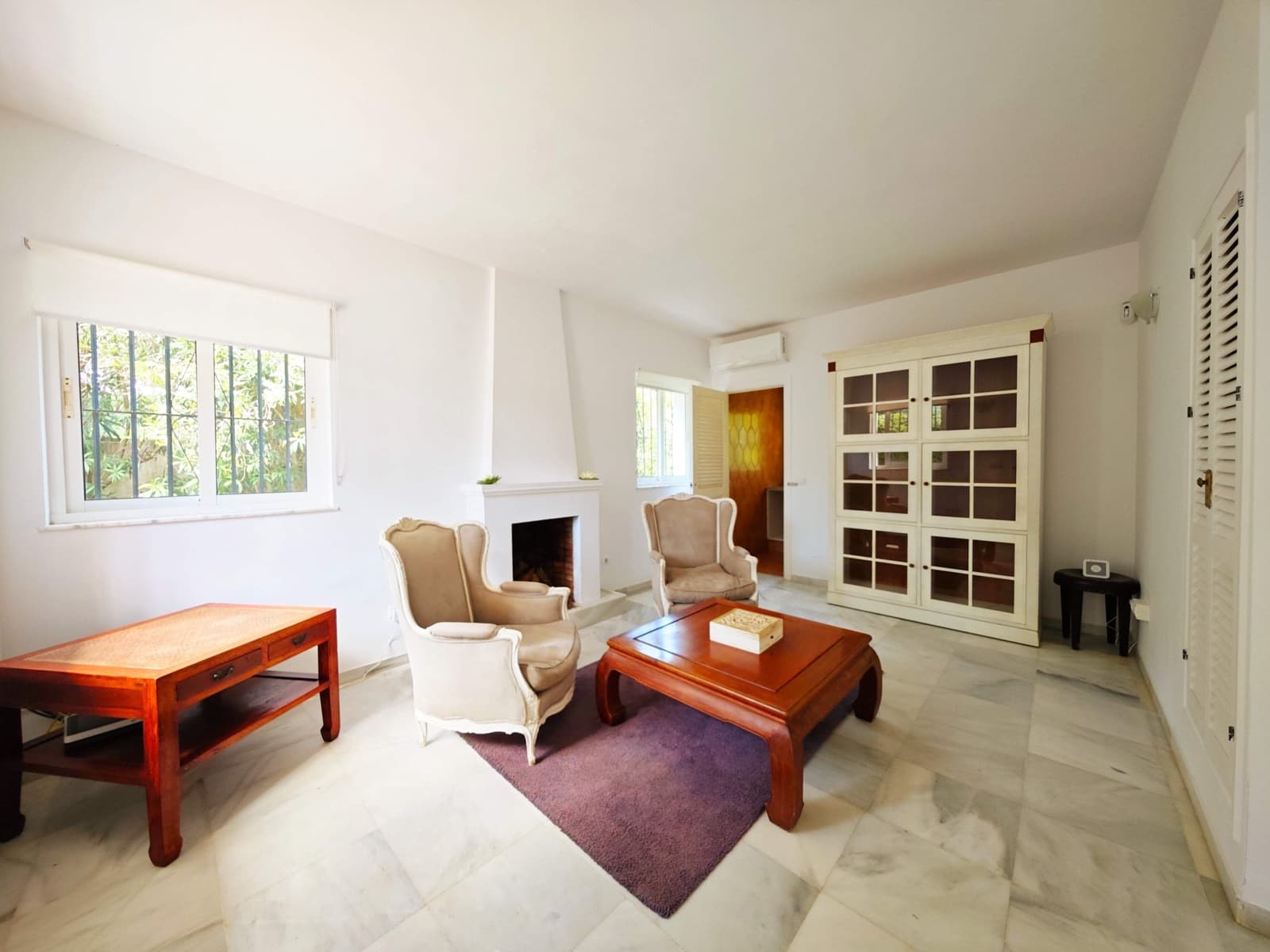 Chalet de 6 habitaciones en Sotogrande en venta con piscina garaje - 1.750.000 € (Ref: 10077318)