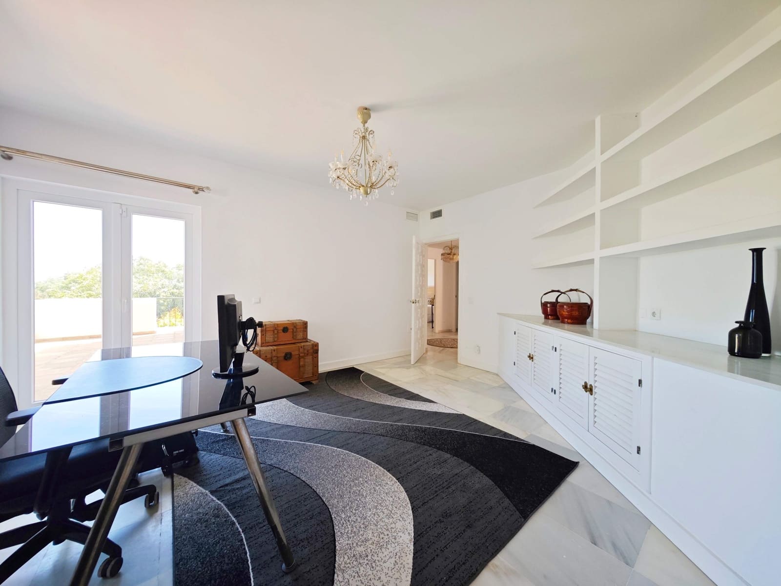 Chalet de 6 habitaciones en Sotogrande en venta con piscina garaje - 1.750.000 € (Ref: 10077318)