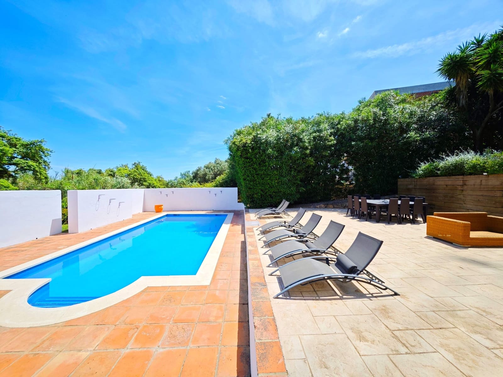 Chalet de 6 habitaciones en Sotogrande en venta con piscina garaje - 1.750.000 € (Ref: 10077318)