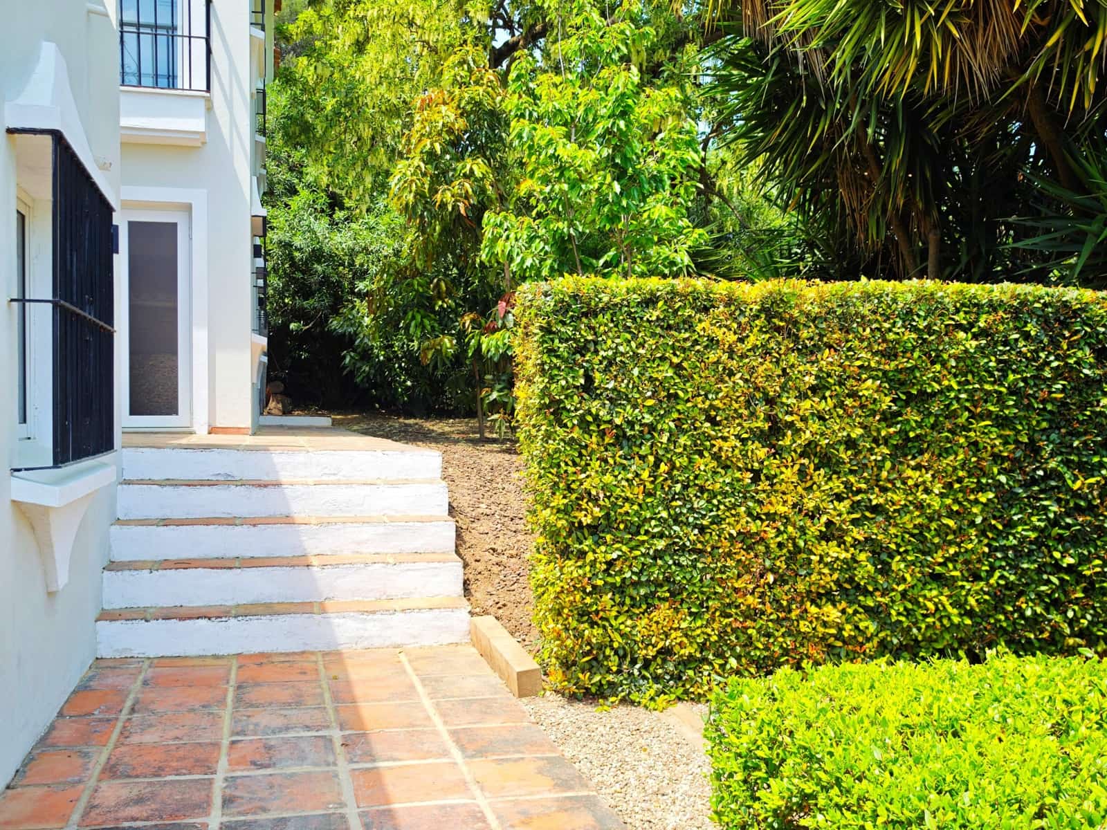Chalet de 6 habitaciones en Sotogrande en venta con piscina garaje - 1.750.000 € (Ref: 10077318)
