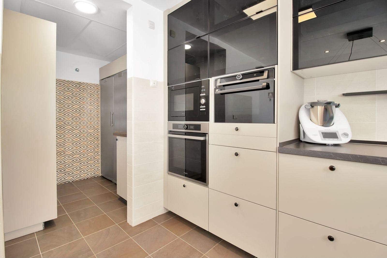 3 sypialnia Dom szeregowy na sprzedaż w Casares z basenem - 525 000 € (Ref: 10085312)