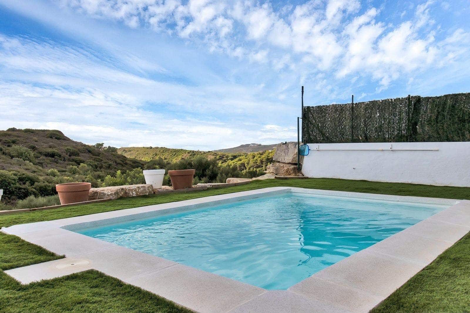 3 sypialnia Dom szeregowy na sprzedaż w Casares z basenem - 525 000 € (Ref: 10085312)
