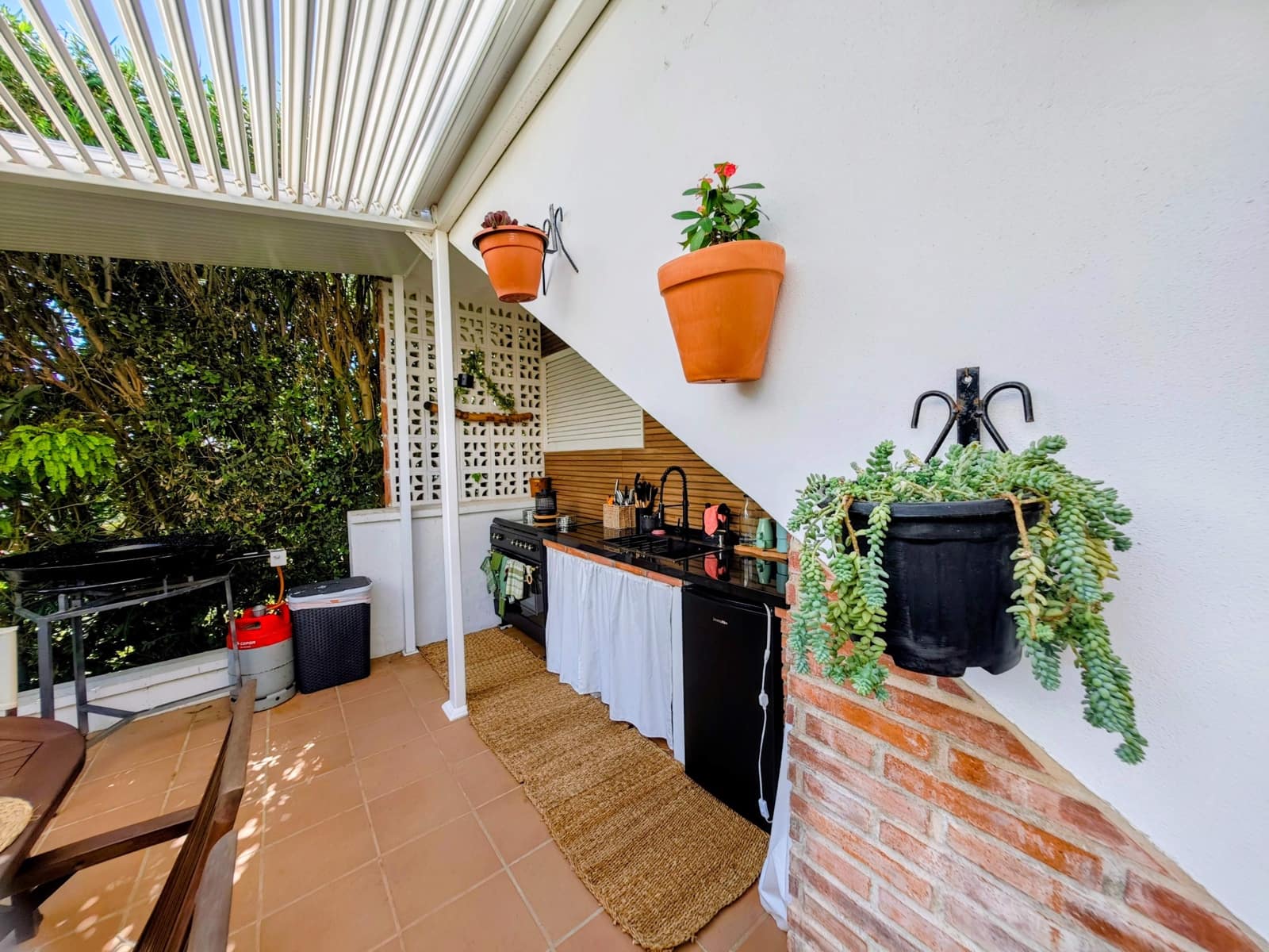 3 quarto Apartamento para venda em La Linea de la Concepcion com piscina garagem - 525 000 € (Ref: 10090063)