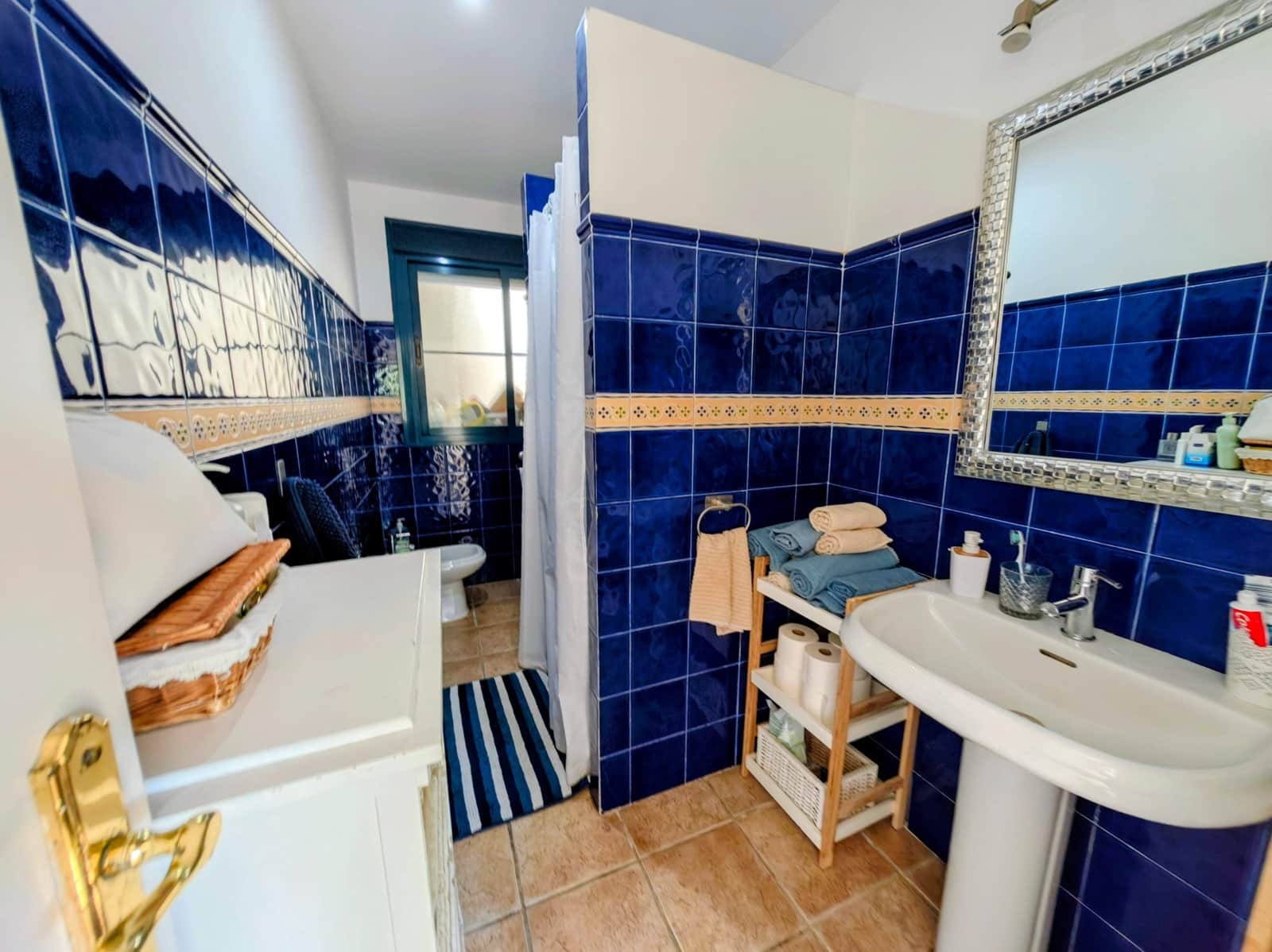3 quarto Apartamento para venda em La Linea de la Concepcion com piscina garagem - 525 000 € (Ref: 10090063)