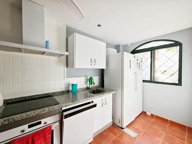 3 quarto Moradia em Banda para venda em Algeciras com garagem - 250 000 € (Ref: 10091188)