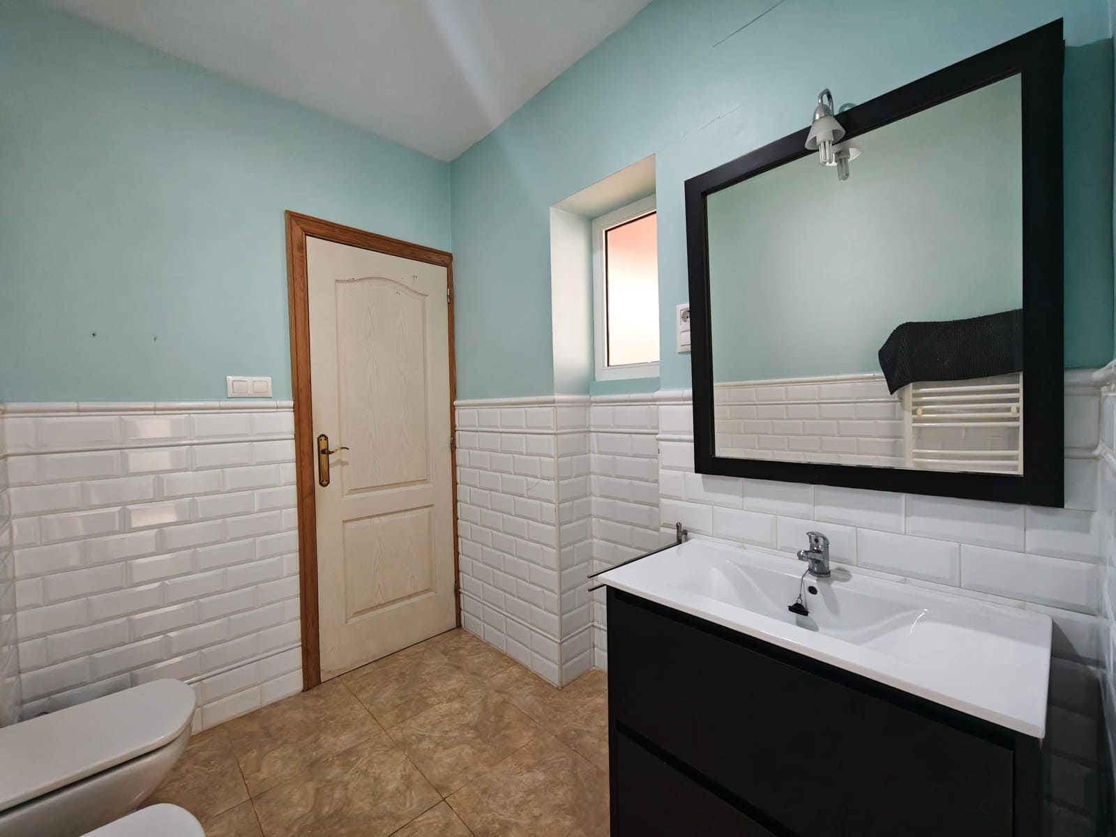 5 quarto Casa em Banda para venda em Los Barrios - 400 000 € (Ref: 10091189)