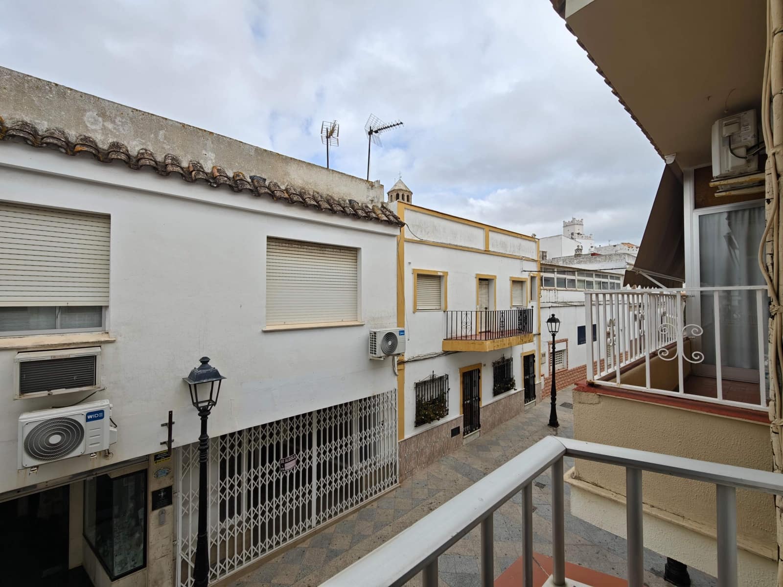 5 quarto Casa em Banda para venda em Los Barrios - 400 000 € (Ref: 10091189)