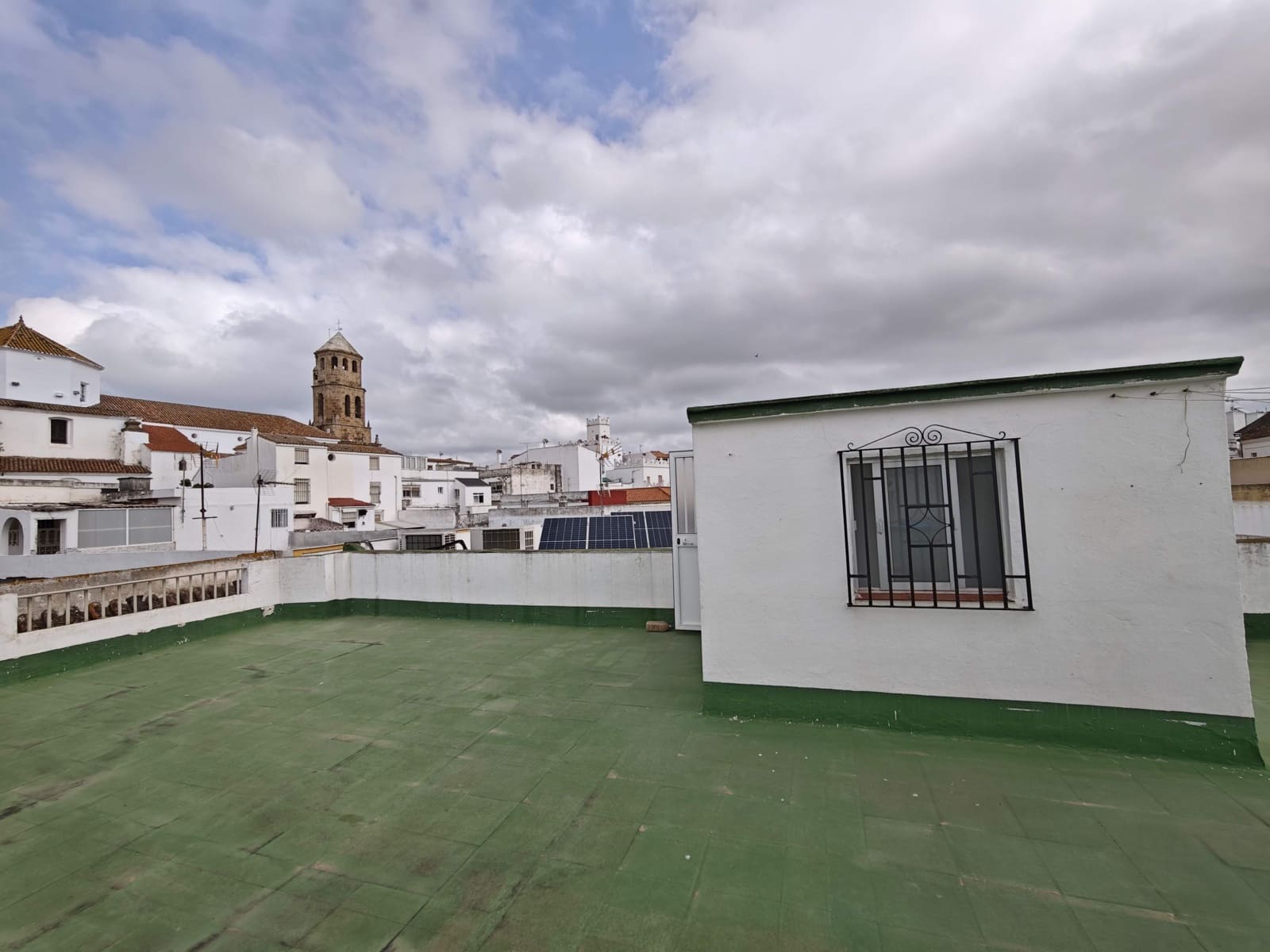 5 quarto Casa em Banda para venda em Los Barrios - 400 000 € (Ref: 10091189)