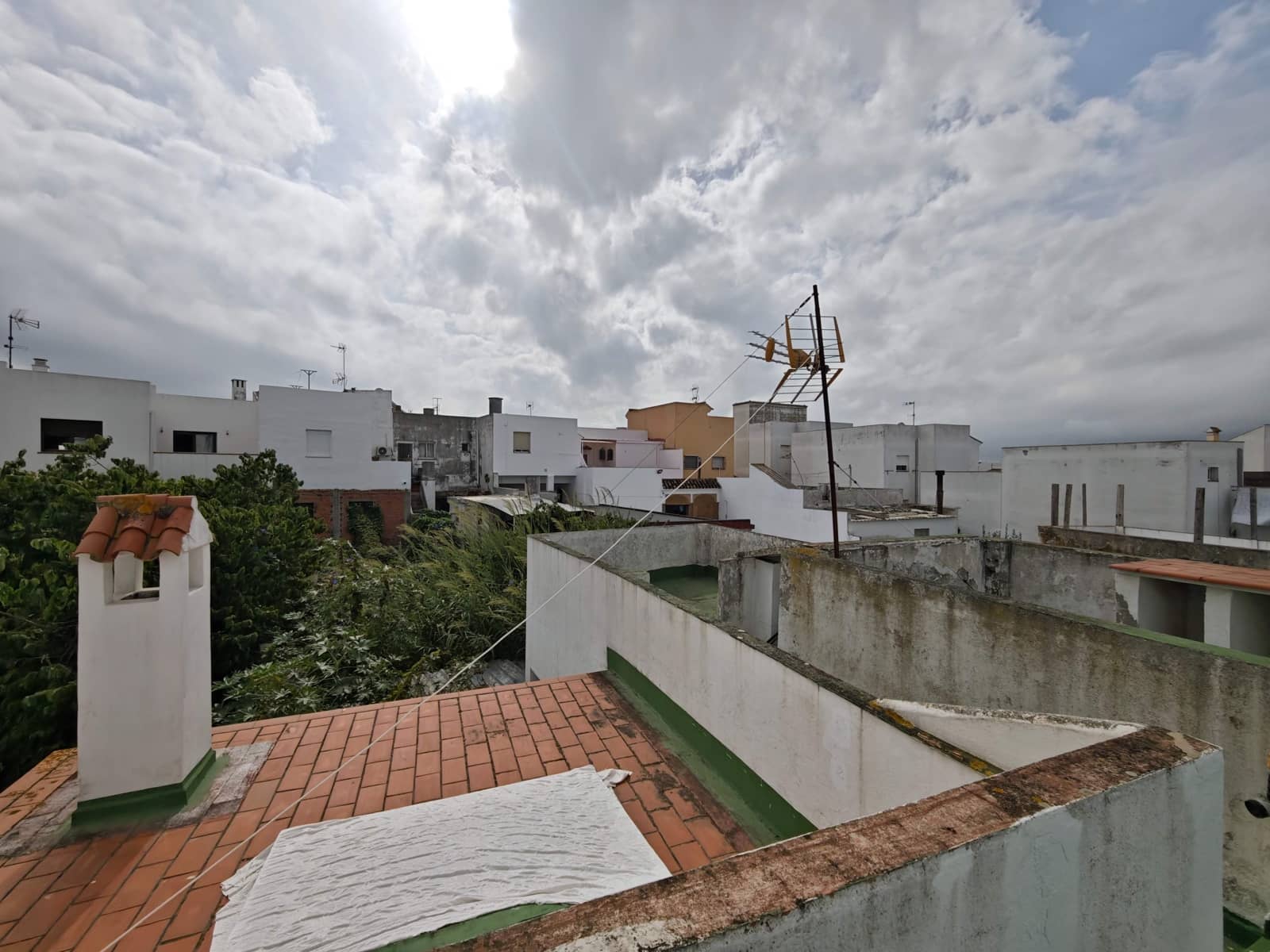 5 quarto Casa em Banda para venda em Los Barrios - 400 000 € (Ref: 10091189)