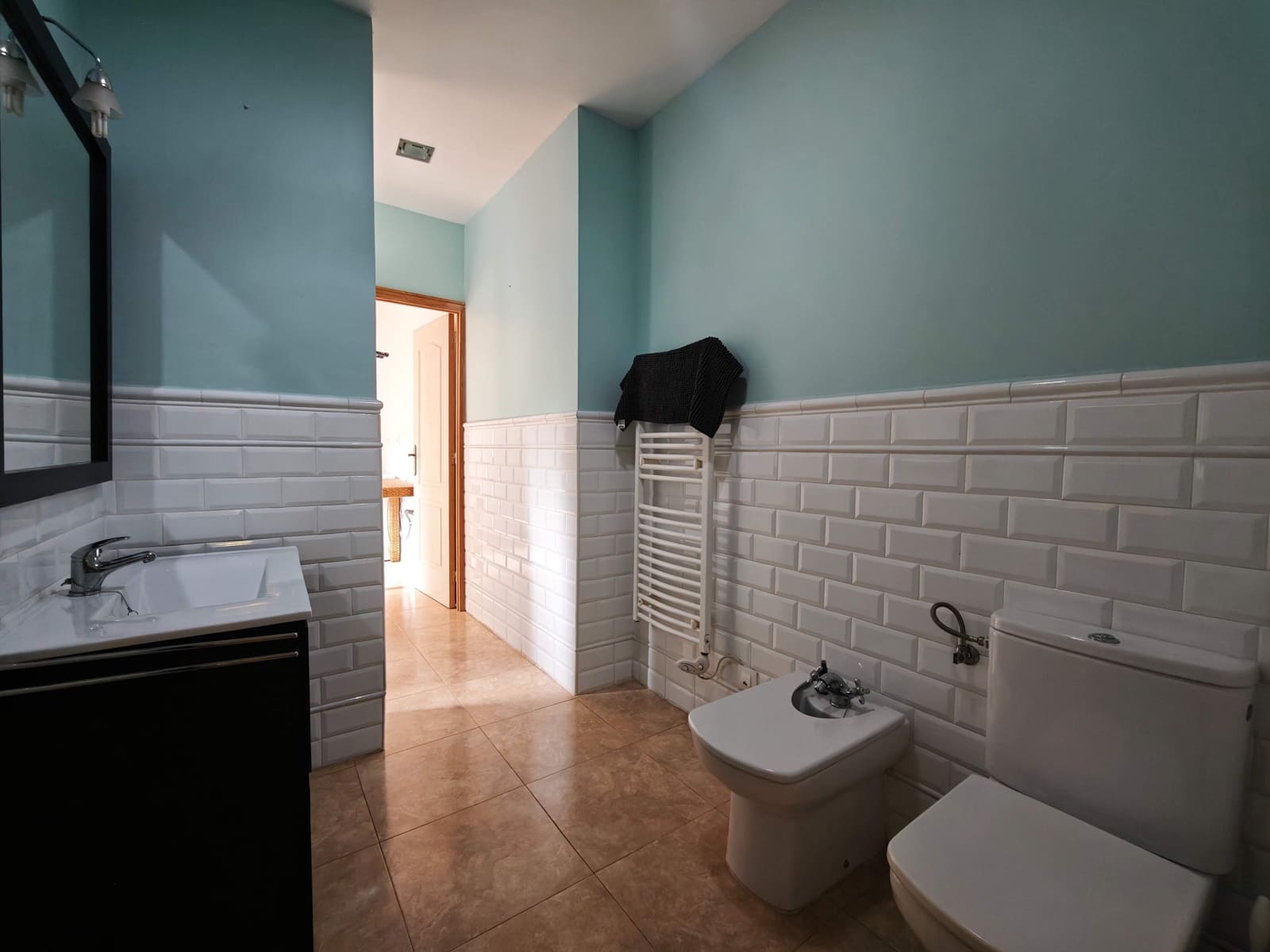 5 quarto Casa em Banda para venda em Los Barrios - 400 000 € (Ref: 10091189)